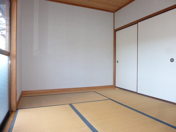 フレンドめがの物件内観写真